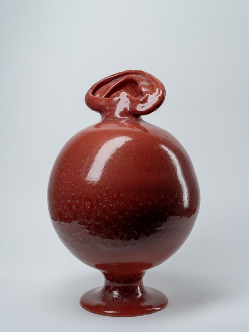 Earvase Red by Waone Volodymyr Manzhos